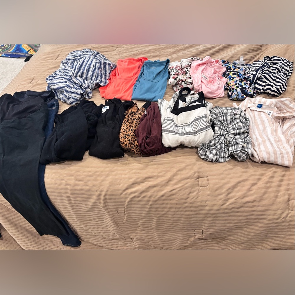 Maternity clothing bundle: dresses, sweaters, tops, pants. Sizes S & 0
